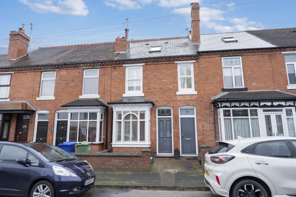 Property photo 1 of 18