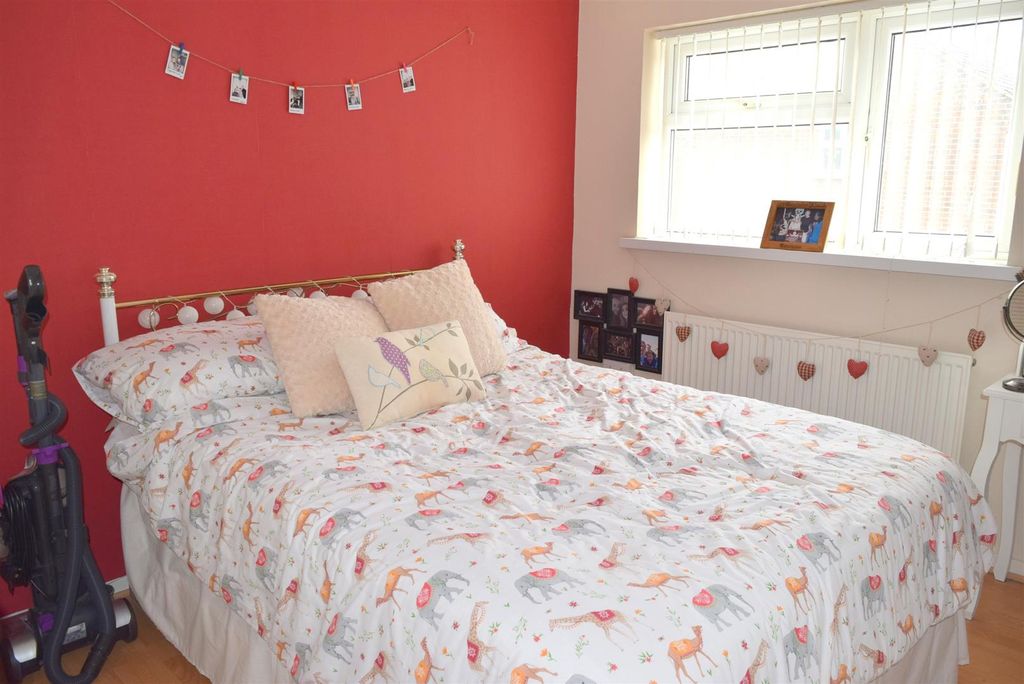 Additional image 8 of 2 bed terraced house to rentWestern Avenue, Chester CH1