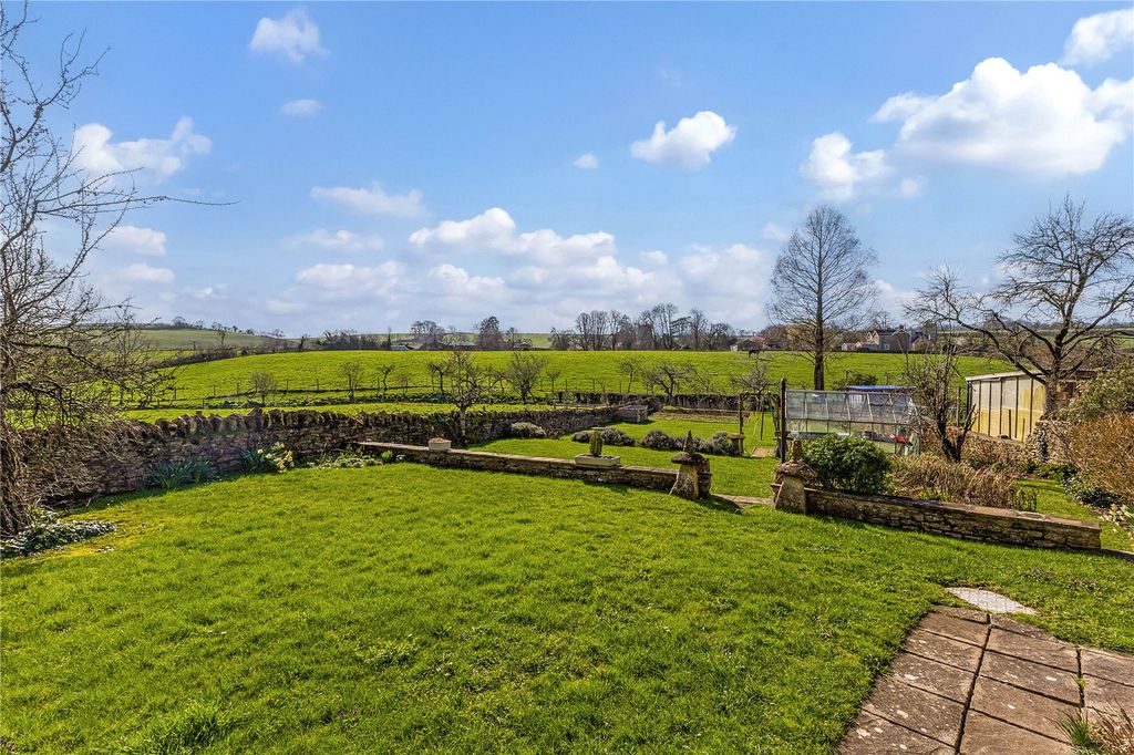 Property photo 2 of 14 Rear Garden