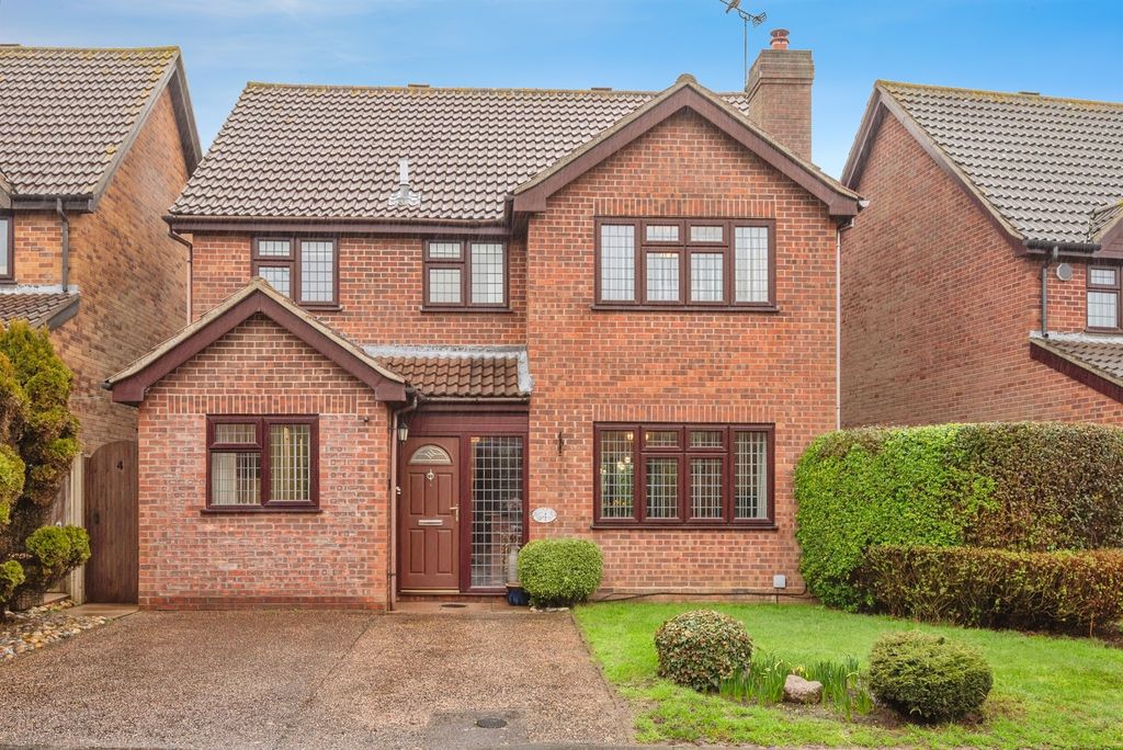 Property photo 2 of 18