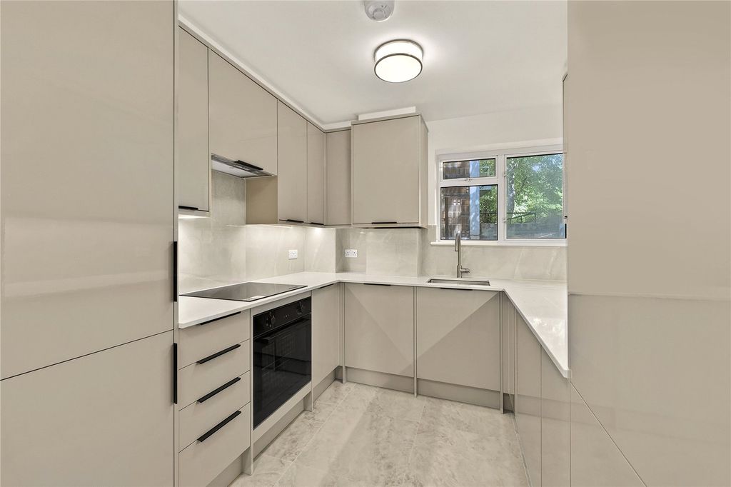 Property photo 1 of 15 Kitchen