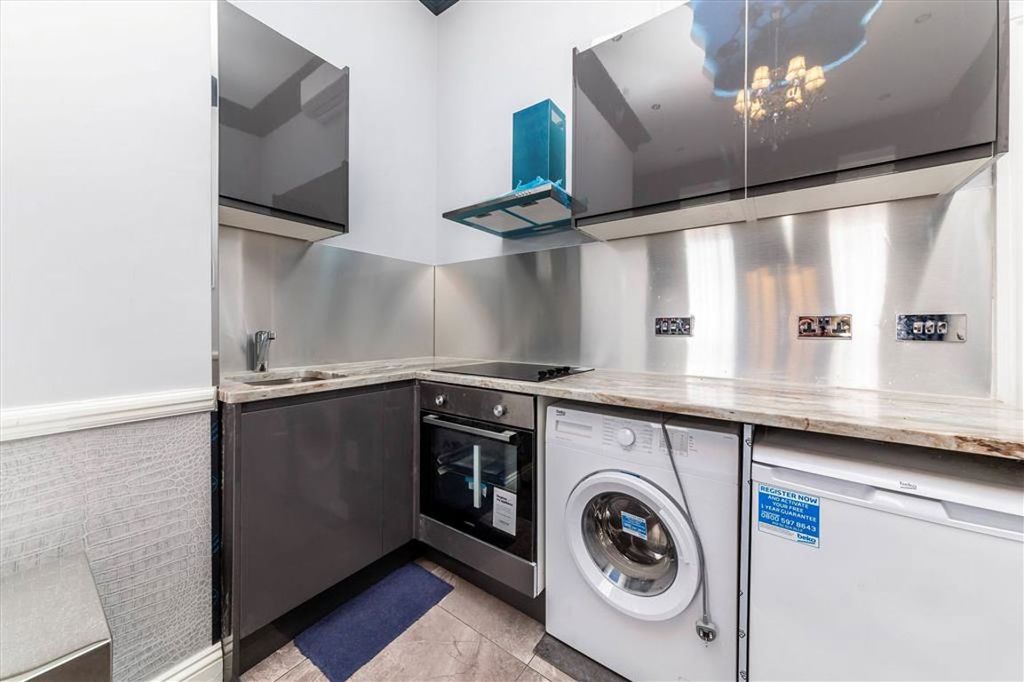 Property photo 3 of 4