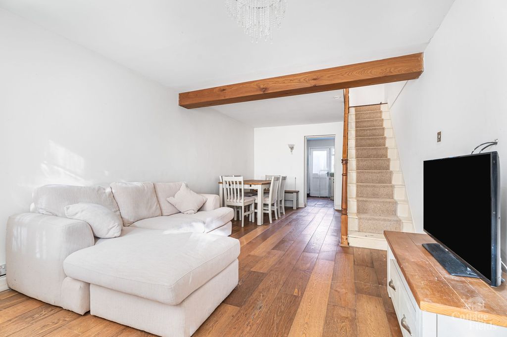 Property photo 2 of 22