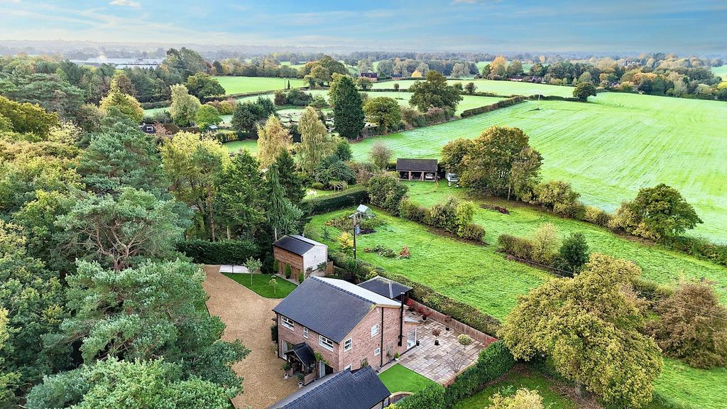 Property photo 2 of 30