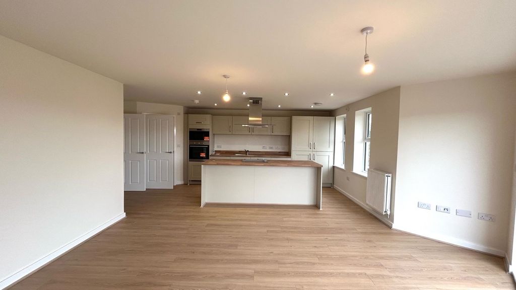 Property photo 3 of 11 Picture No. 05