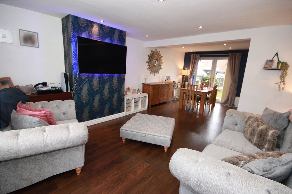 Property photo 3 of 17 Picture No. 05