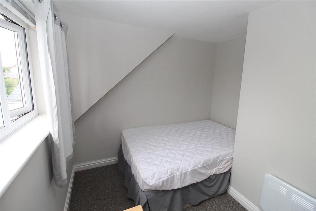 Property photo 1 of 13 Z_5Vpbe1Kkmgzd2Sthritg.Jpg