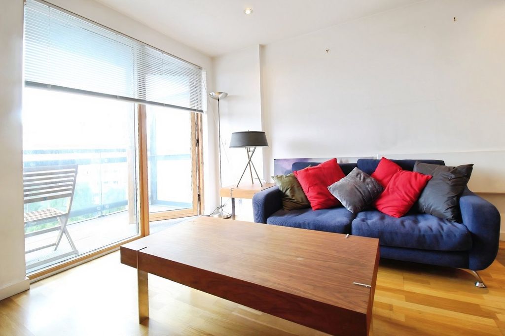 Property photo 3 of 11 Picture No. 27