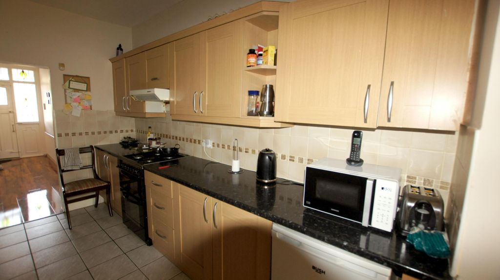Property photo 3 of 7