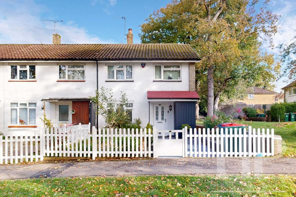 Property photo 1 of 12