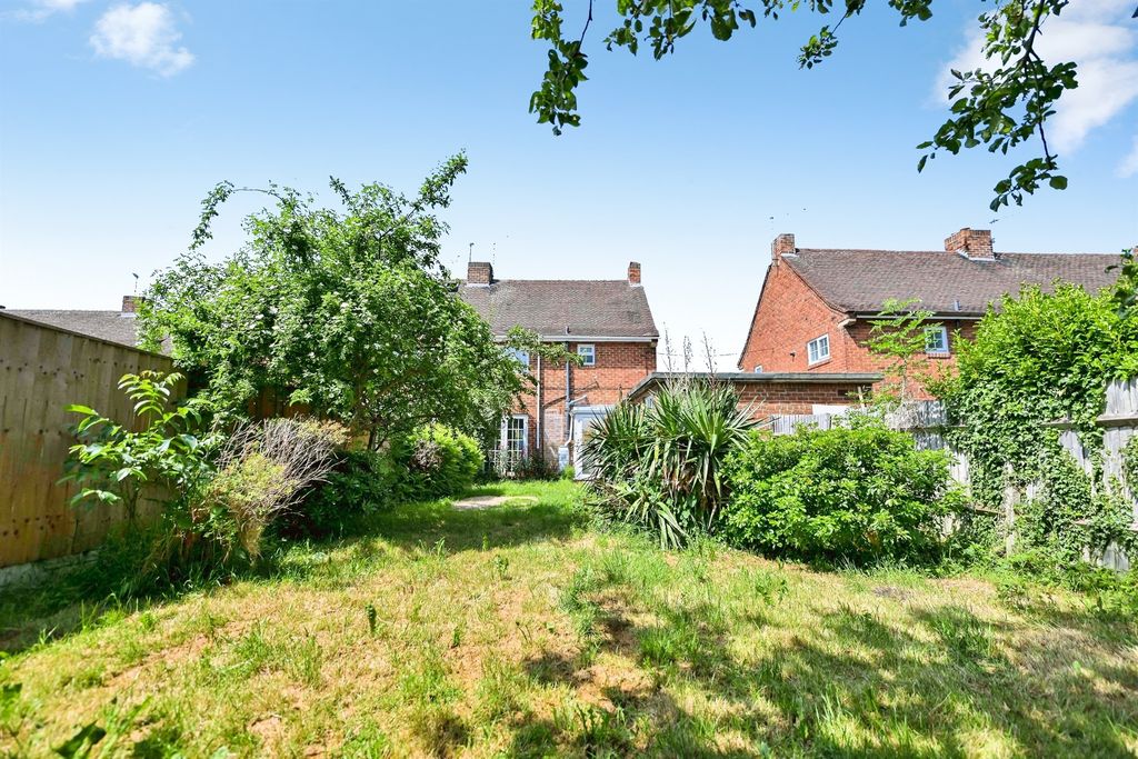 Property photo 2 of 18