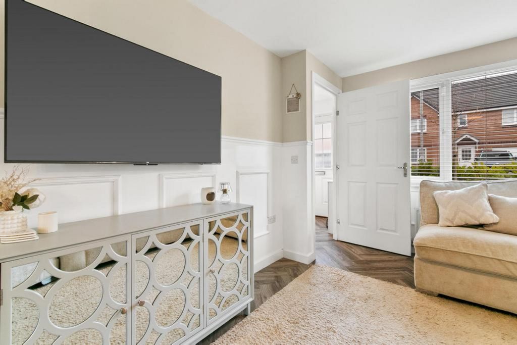 Property photo 3 of 29