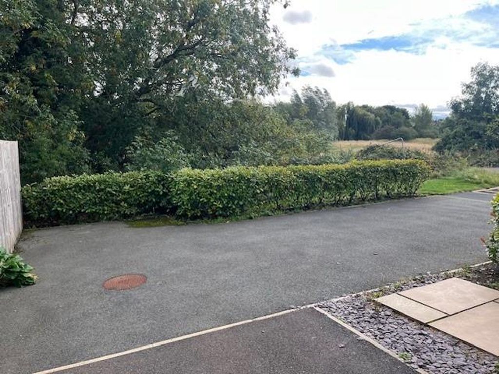 Property photo 3 of 15 2.Jpg