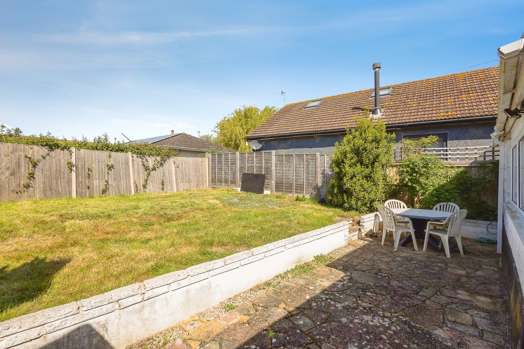 Additional image 4 of 4 bed detached house for saleSea Way, Bognor Regis PO22