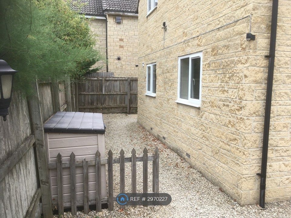 Property photo 3 of 9