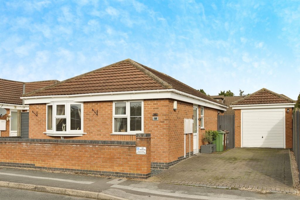 Property photo 2 of 15