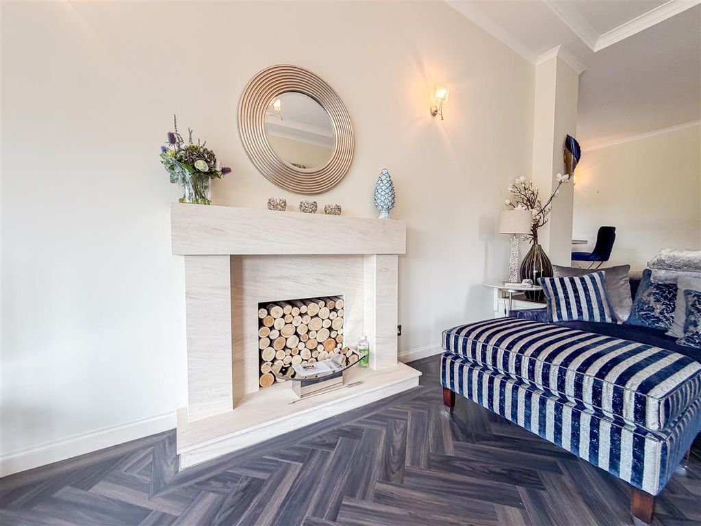 Additional image 8 of 5 bed detached house for saleChateau Grove, Hamilton ML3