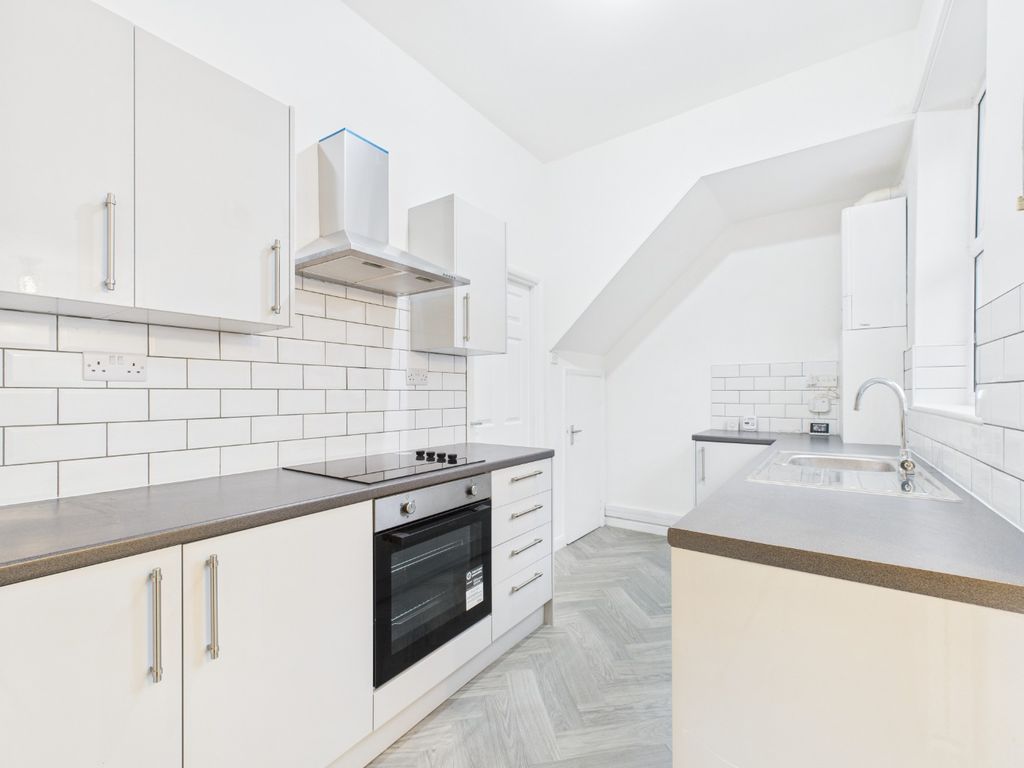 Property photo 1 of 8 4411292