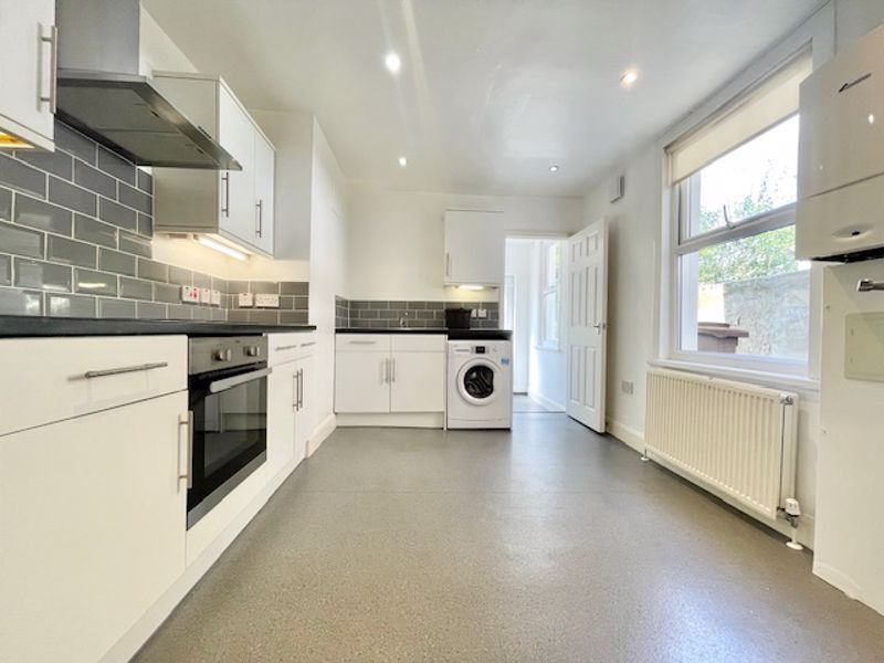 Property photo 2 of 6 Photo 1