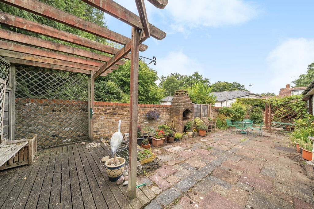 Property photo 3 of 20 1339876-5-689c6Ec...