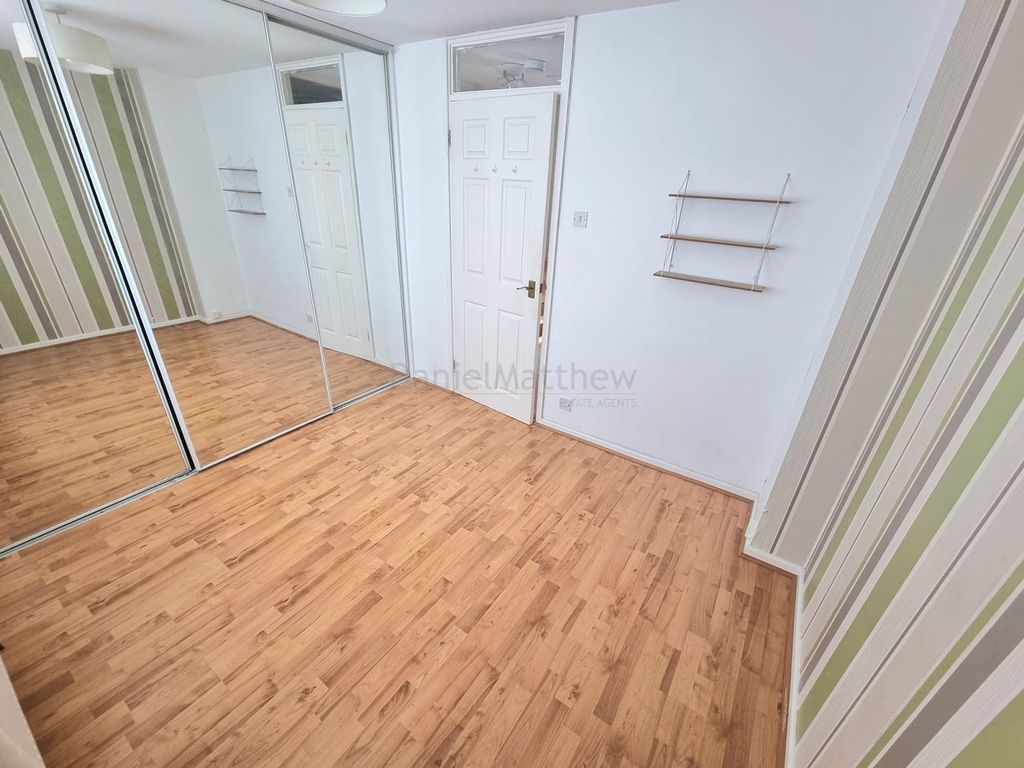 Additional image 8 of 2 bed terraced house to rentMurlande Way, Rhoose CF62