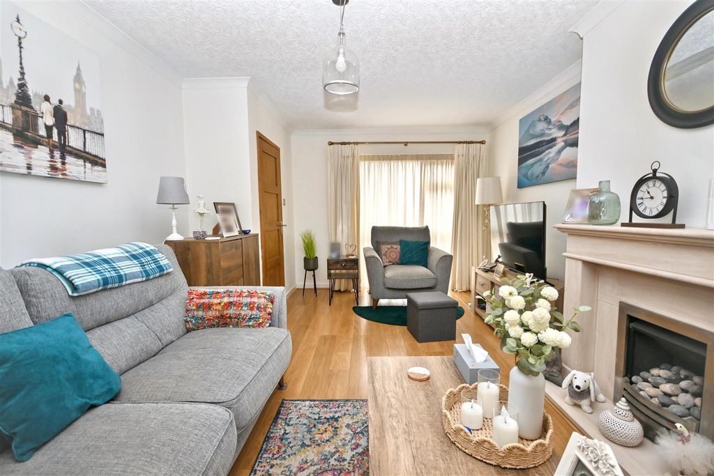 Property photo 2 of 17 Dsc_6366 (1).Jpg