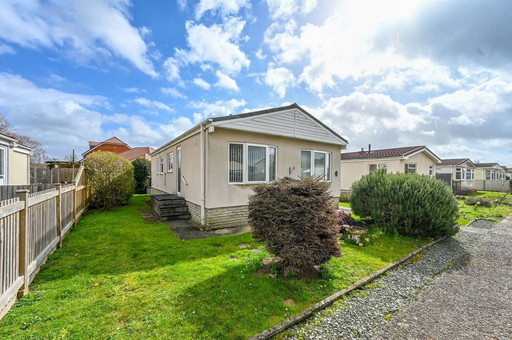 Property photo 1 of 4
