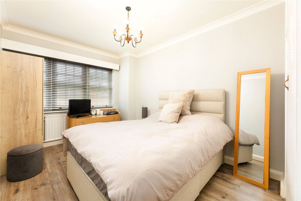 Property photo 3 of 8 Picture No. 03