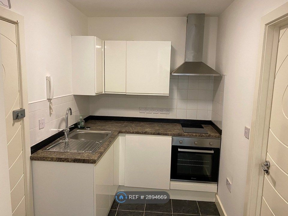 Property photo 1 of 4
