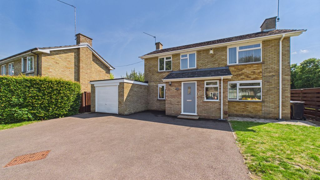 Property photo 1 of 12