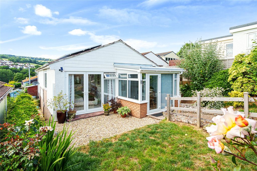 Property photo 1 of 16 Exterior