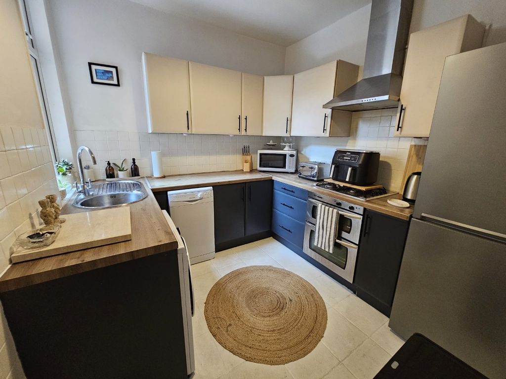 Property photo 1 of 10 5170120