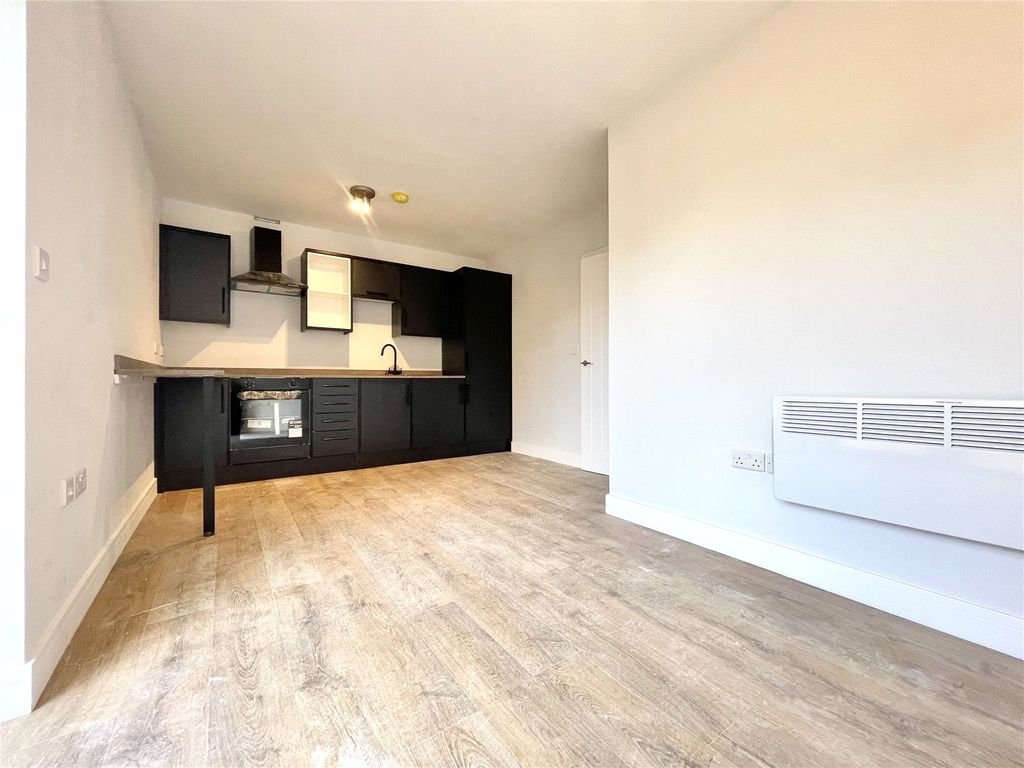 Property photo 3 of 6 Living Room