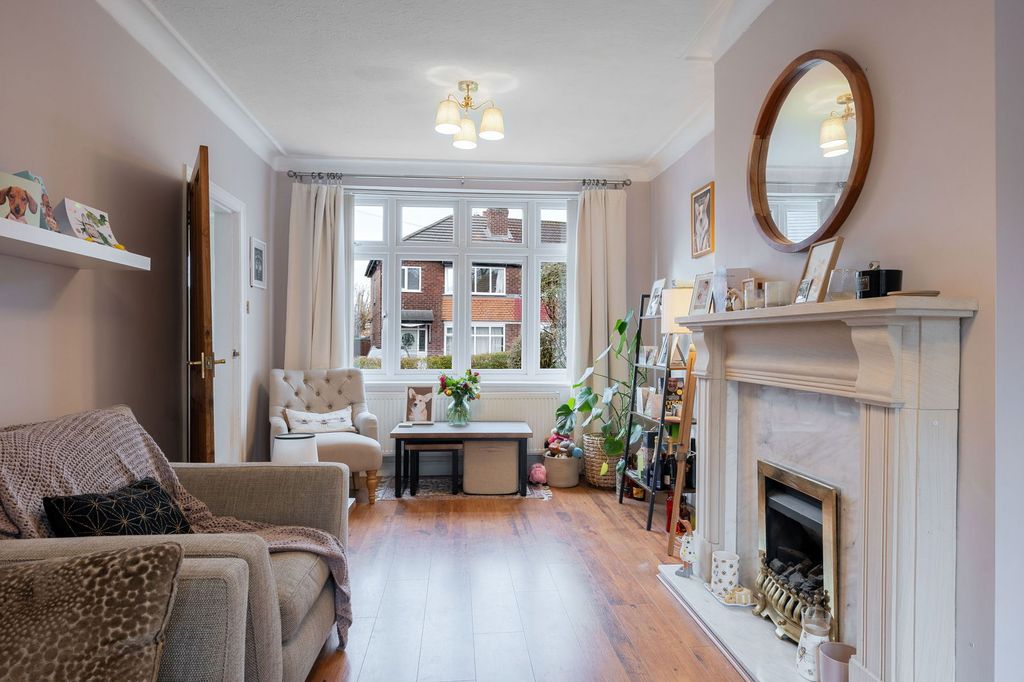 Property photo 3 of 21