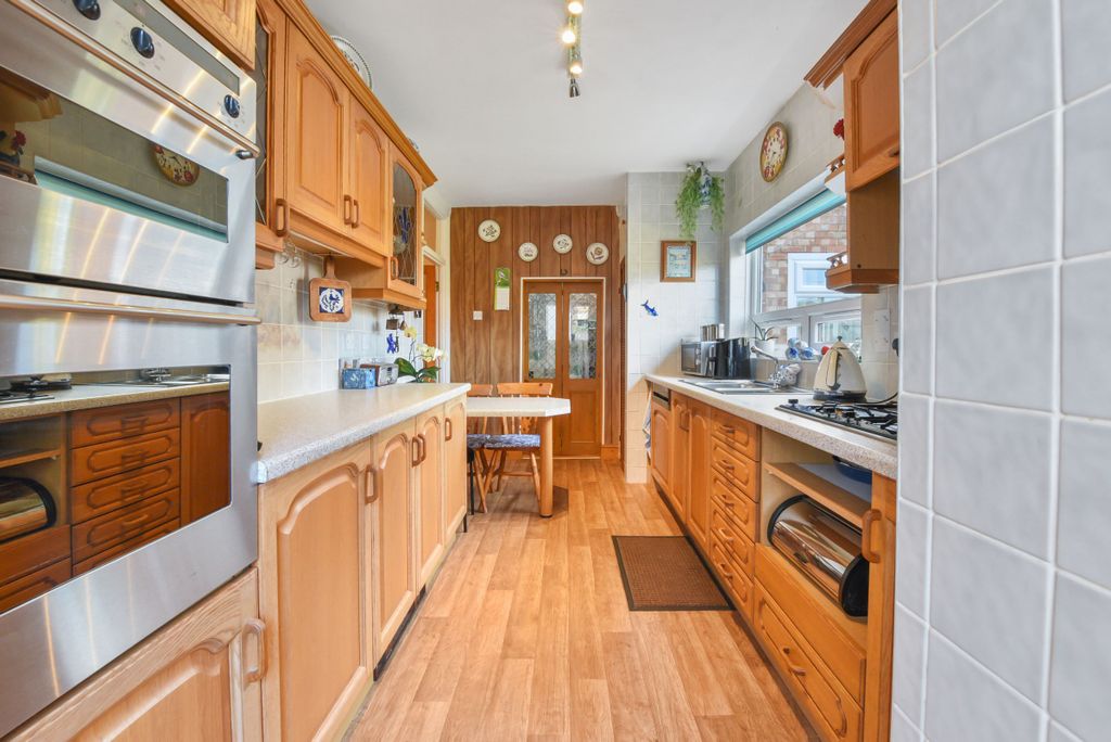 Property photo 3 of 22