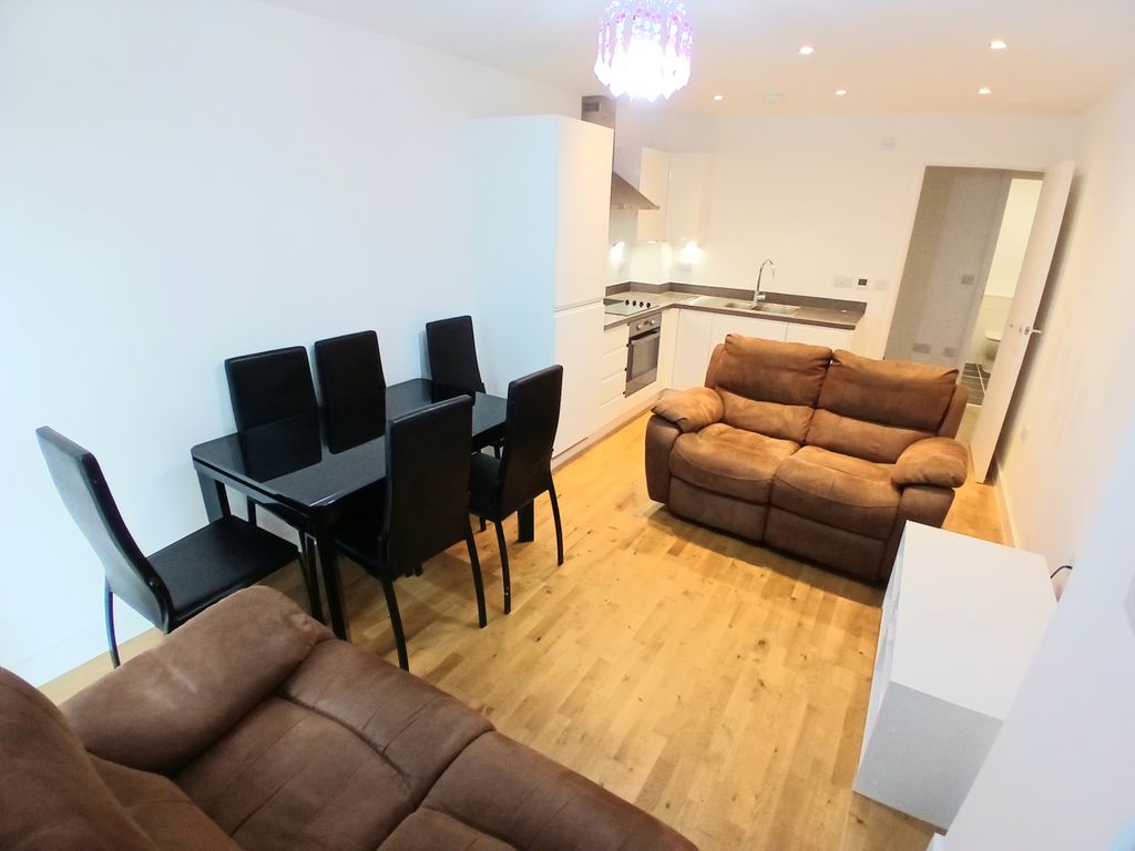 Property photo 2 of 20 Image