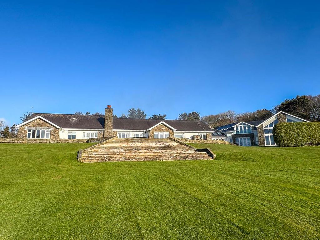 Property photo 1 of 33 Santon Heights (63).Jpg