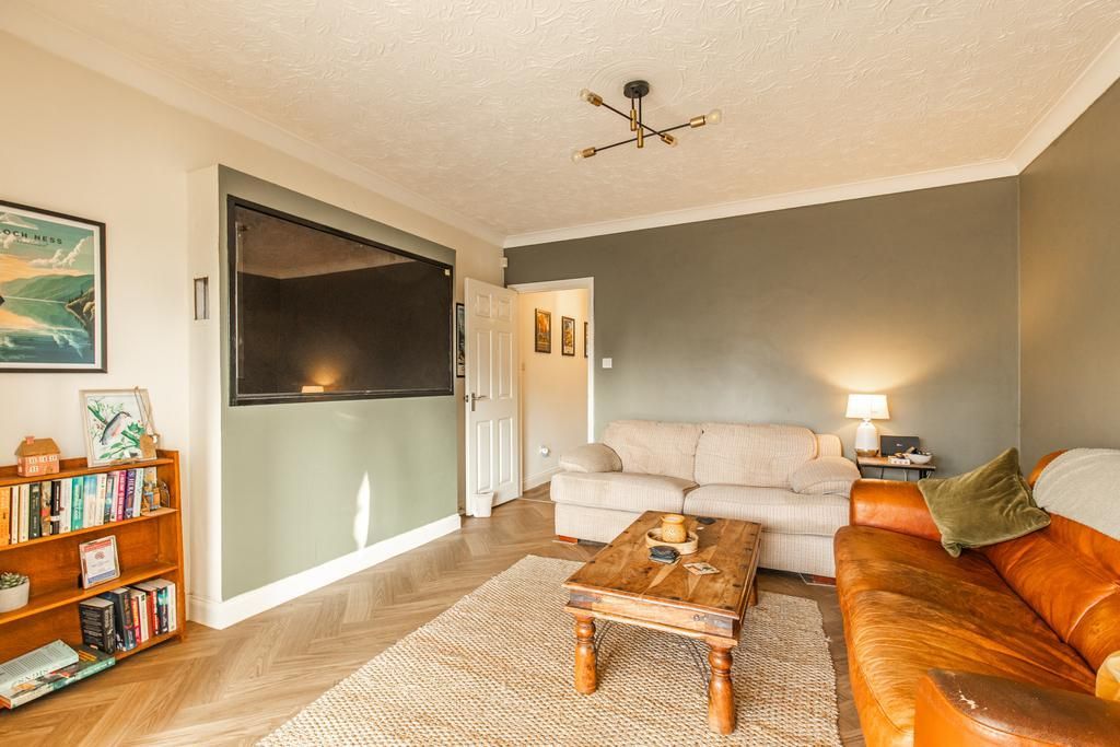 Property photo 3 of 19 Photo 3