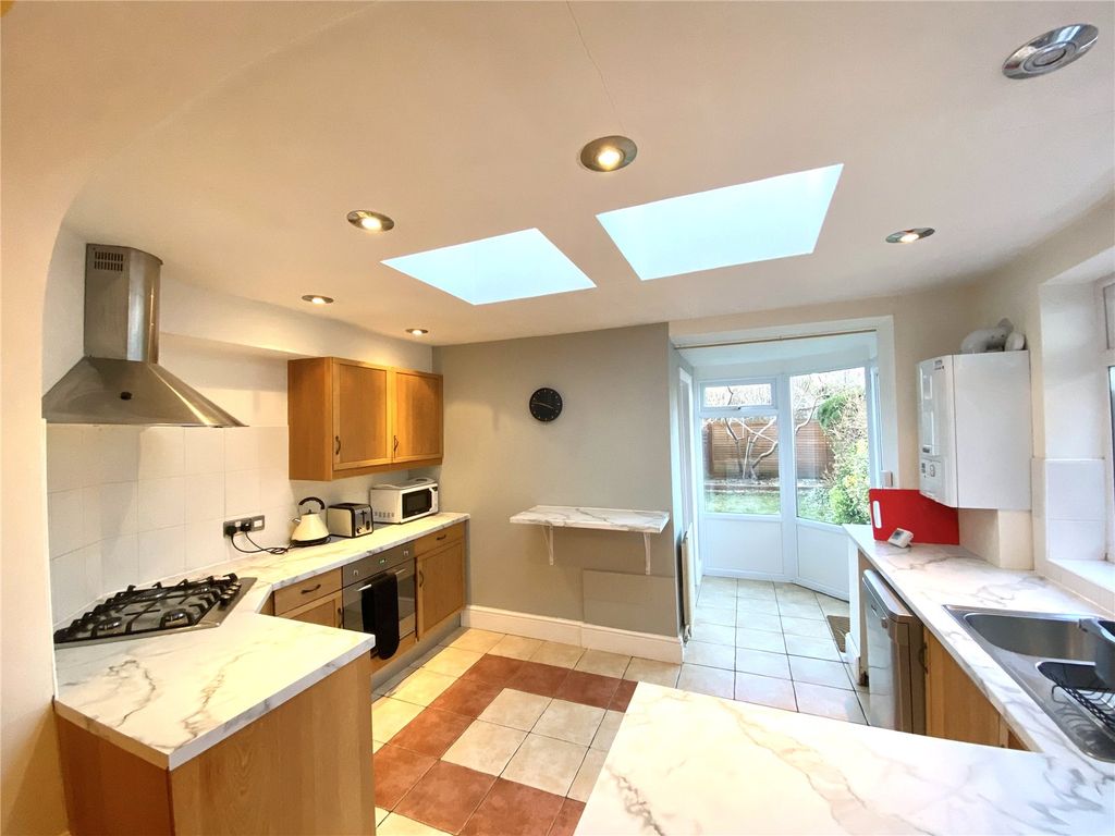 Property photo 3 of 17 Picture No. 16