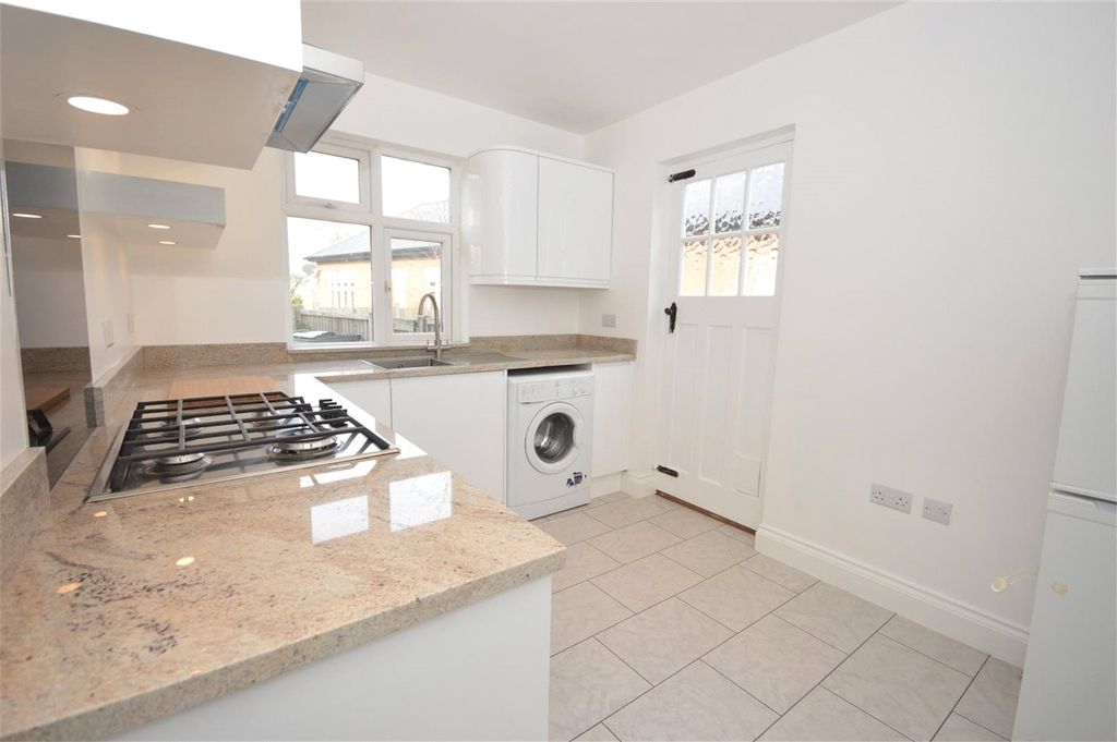 Property photo 2 of 7 Picture No. 04