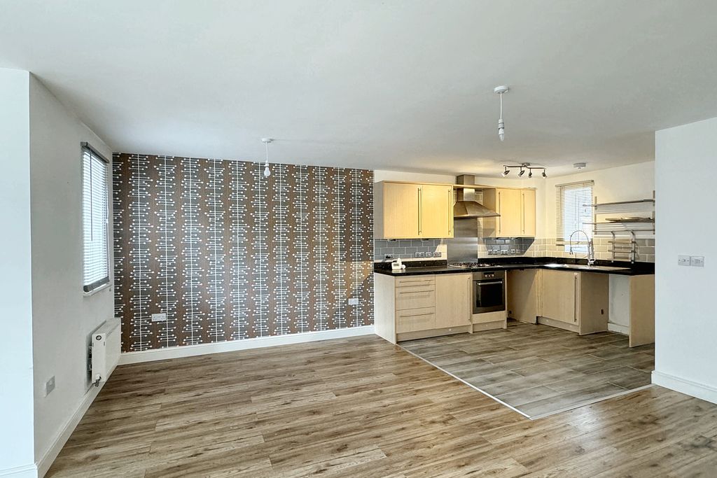 Property photo 3 of 10 Img_4290