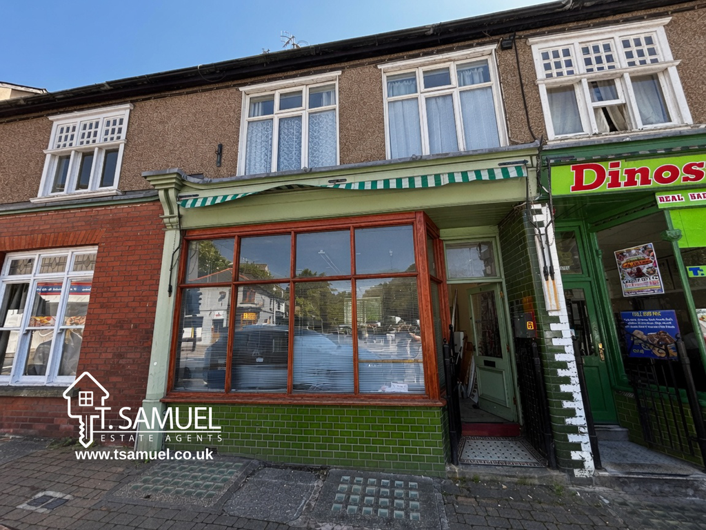 Property photo 2 of 23 Shop Front