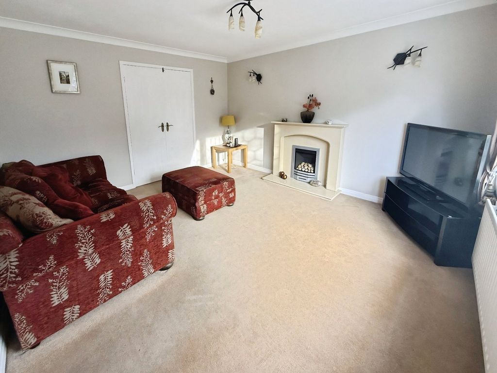 Property photo 3 of 23 Picture No. 20