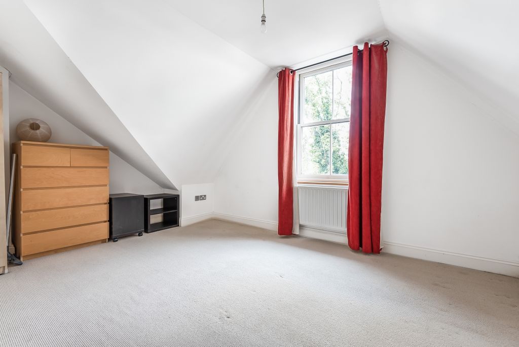 Property photo 3 of 8 652792 (6)