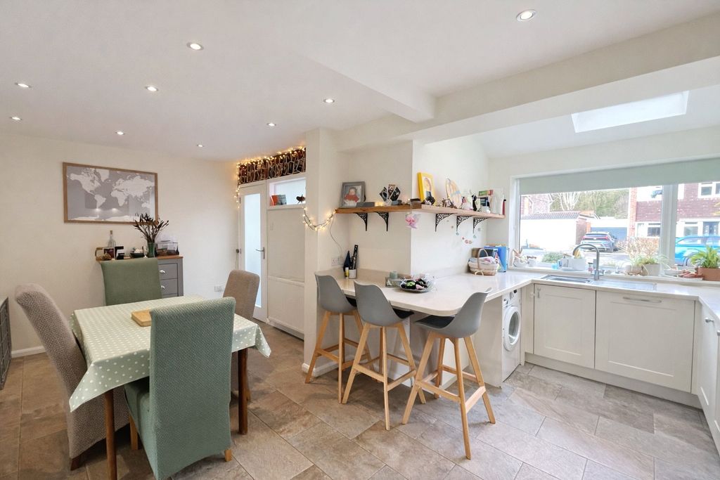 Property photo 2 of 14 Picture No. 02