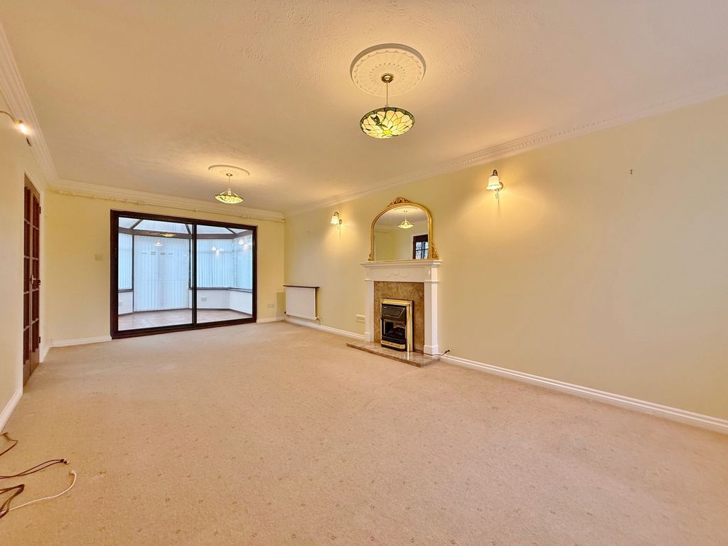 Property photo 2 of 24