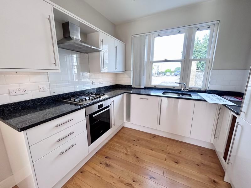 Property photo 3 of 15 Photo 2