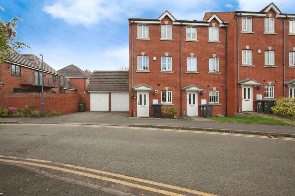 Property photo 1 of 15