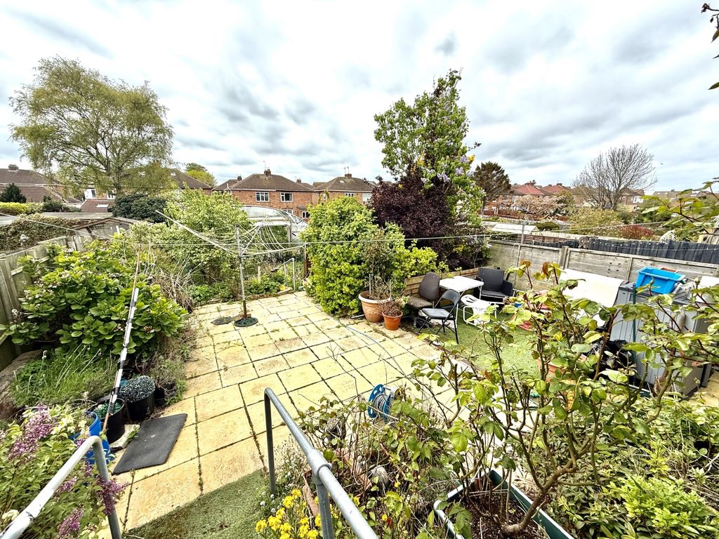 Property photo 2 of 8 Img_2989