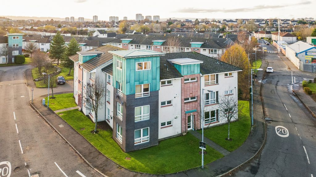 Property photo 1 of 15 203 Netherton Road, G13 1Bh